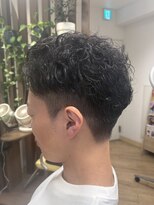 カットサロン ウシジマ(CUT SALON USHIJIMA)&nbsp;【スペインカールビジネスアップバングフェードカット】