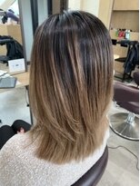 ヴォーグ 春日井高蔵寺店(VOGUE)&nbsp;ワンホンレイヤー/ミルクティーブロンド/ダークブルー/春日井