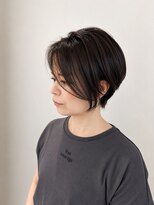 サロンドカスティーロ(salon de castillo) 【余白が、美しさを引き立てる】