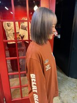レオクマ 長野(REOKUMA)&nbsp;333. アッシュグレー/外ハネボブ/前髪/韓国/ツヤ感