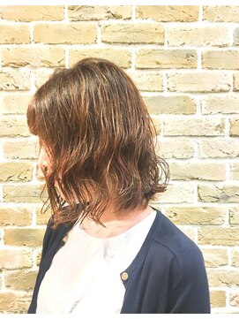 ナチュラルピー  阪急茨木本通り商店街店(Natural.P) ゆるふわウェーブ