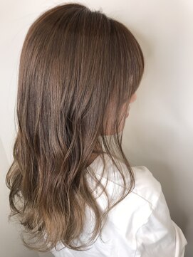 アヴァンス 深井店(AVANCE.) 夏×ベージュ×ミディ