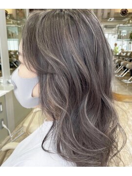 プラグ(Plug) ロングレイヤー×ハイライト