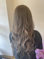 イヴァン アンド リズ 奈良店(IVAn & LIZ) Wブリーチ☆ミルクティーカラー