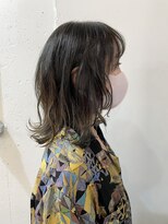 カゼ ダイカンヤマ Kaze DAIKANYAMA&nbsp;20代30代40代セミディの大人ウルフ。