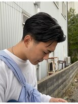 ウェルネス(Wellness)&nbsp;ナチュラルかきあげセンターパート刈り上げ長め