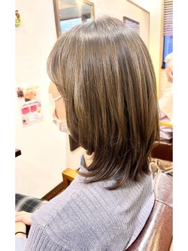 ヘアー グリーン(hair green) 20代30代40代レイヤーくびれ顔まわりレイヤー【髪質改善】