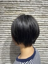 ビス リアン 川口店(Vis lien)&nbsp;20代30代40代前下がりストレート小顔補正立体カット