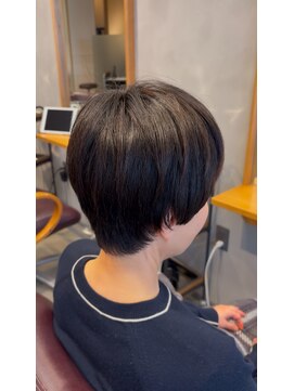 ペレ(pele) ショートマッシュ　ニュアンスカラー