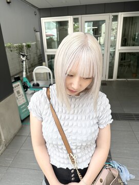 ジルバイジゼル(JILL by GiseL) ホワイトカラー