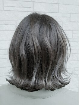 アレッタ ヘアーリビング(ALETTA hair living)の写真/くせや、骨格に合わせたあなたに似合うスタイルを見つけられる。一緒に「なりたい」を叶えます*