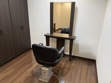 アトリエ モガ(アトリエ MOGA)の雰囲気（こちらは半個室になります。）