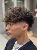 天神大名メンズパーマスペインカールツイストスパイラルパーマ