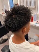 ルースト 心斎橋店(ROOST)&nbsp;刈り上げセンターパート/波巻きツイストスパイラル/心斎橋