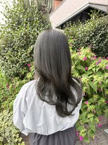 リヴナ(Livna) 人気急上昇中!!オリーブグレージュ!