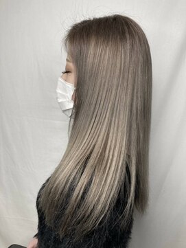 トータルビューティブレイクデュオ(TOTAL BEAUTY BREK DUO) ミルクティーベージュ