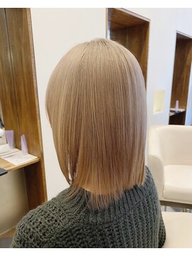 ラウブロッサム 大宮西口店(Lau Blossom) 【Lau Blossom 入江】トリプルカラー×ミルクティーベージュ