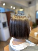 20代30代大人可愛い小顔切りっぱなしパッツンボブ