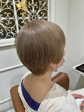 フレーム へアアンドトリートメント 天王寺北口店(FRAME) [FRAME 天王寺北口店] 艶カラー透け感ミルクティーベージュ