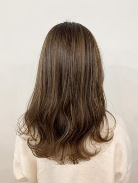 オル(Olu) 【MASAYA】ナチュラルハイライトカラー×白髪ぼかし