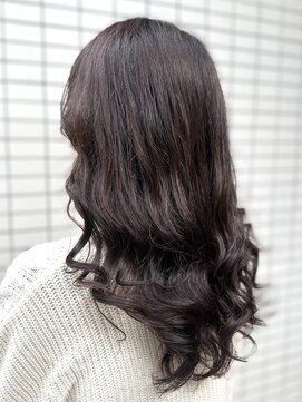 ラウレア(LAULEA) コテ巻き風パーマ/デジタルパーマ/艶カラー/艶パーマ/王道パーマ