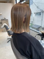シーム(SEEM) 切りっぱなしボブ×ベージュ