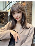 外ハネミディアムヘア+お顔周りカット