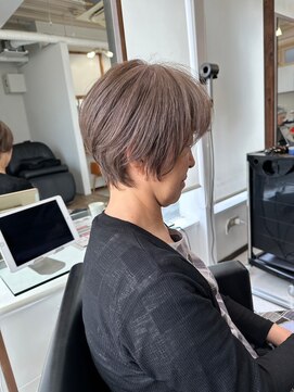 ハーツ(Heart's) 白髪ぼかし/イメチェンヘアスタイル/前髪カタログ/ショートボブ