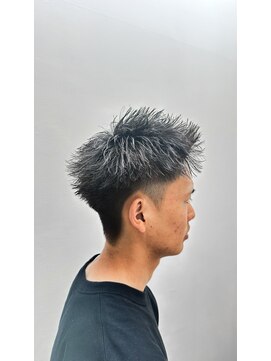 ルーストデラックス 京都河原町三条(ROOST dx) スパイキーショート