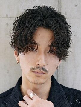 フィフスパーク(fifth PARK) 渋谷波巻きパーマ束感ツイストスパイラル無造作メンズパーマ色気