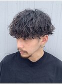 名古屋栄波巻きスパイラルセンターパートメンズマッシュフェード