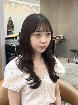 ロンドクロエ 横浜(Lond Chloe) ダークラベンダーグレージュレイヤーカット韓国巻き顔周りカット