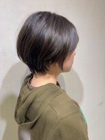 カルマ(KARMA)&nbsp;54. グレージュカラー/ショートボブ/グレージュ/大通