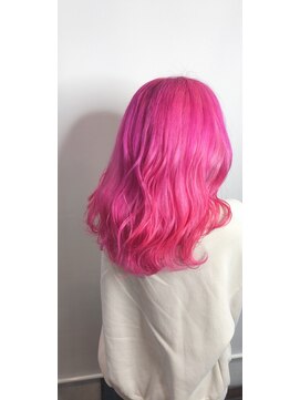 モードケイズ 阿倍野店(MODE K’s) フラッシュピンクグラデーションカラー