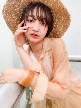 ベルビアンカ(Belle BIANCA) Belle BIANCA 夏にオススメ!麦わら帽子アレンジ by.マツモト