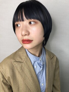 スイ(SUiii) 伸ばしかけショート《札幌/大通》