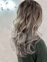 オーストヘアーリズ(Aust hair Liz)