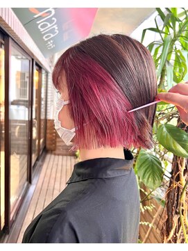 キャラ 池袋本店(CHARA) ミニボブ×インナーピンク【インナーカラー/ミニボブ/ボブ】