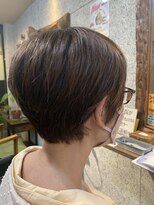 クラク 羽根木店(kuraku)&nbsp;ゆるふわ癖毛のショートスタイル