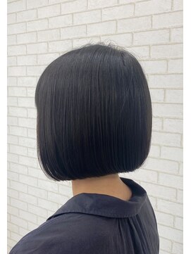 ルピナス(Lupinus) ナチュラル×ボブ