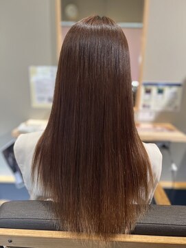 リタ(Rita) 髪質改善ヘアエステ・カットカラー