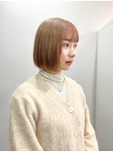 首が綺麗に見えるボブ ダブルカラー ベージュ 岐阜