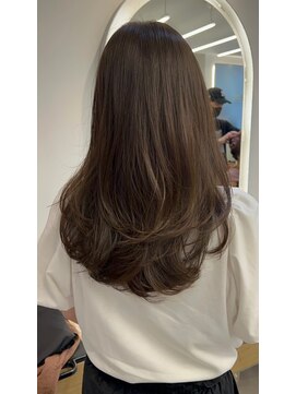 ジーナ 船橋(Zina) 髪質改善＊ロングレイヤーグレーベージュ＊美髪【Zina船橋】