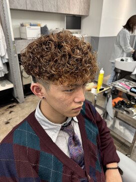 ノイセル 西本町(Noisyle) スペインカールプードルパーマ