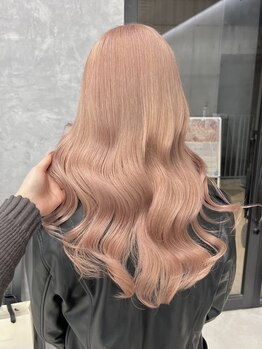 ラックスビー ウメダ 大阪梅田店(LUXBE UMEDA)の写真/最旬トレンドカラーも☆人気の艶カラー、ケアブリーチ使用◎ダメージレスで周りに自慢したくなる髪色に♪