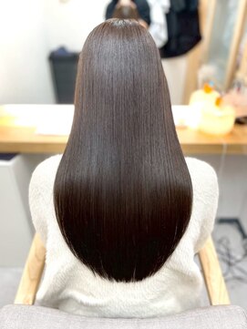 エクラート イーリス 高田馬場店(ECLART IriS) 極ストレート