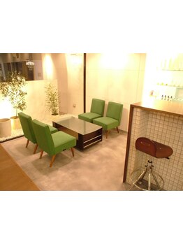 【富田のプライベートサロン】静かで落ち着く癒しの空間。リゾート気分でゆったりとお過ごし下さい。