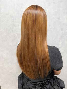 エルプラスヘアー(L+hair)の写真/『自然なストレートに仕上がるので憧れの美髪ストレートが叶う』