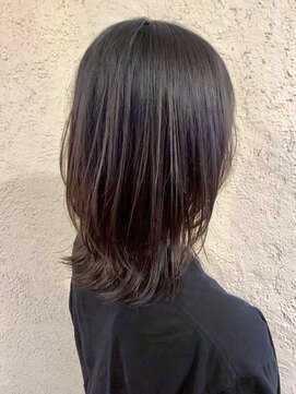 プリモ ココ 鍋島店(Primo coco.) アッシュ レイヤーカット ミディアムレイヤー ウルフカット 美髪