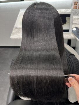 ピリオド 赤坂(Period.) ロングヘアーグレージュカラー潤いたっぷり髪質改善　赤坂見附